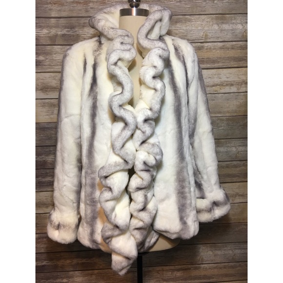 dennis basso Jackets & Blazers - Dennis Basso Faux Fur Open Front Jacket M